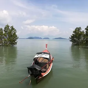** Guest house Chomlay & Restaurant Thailand